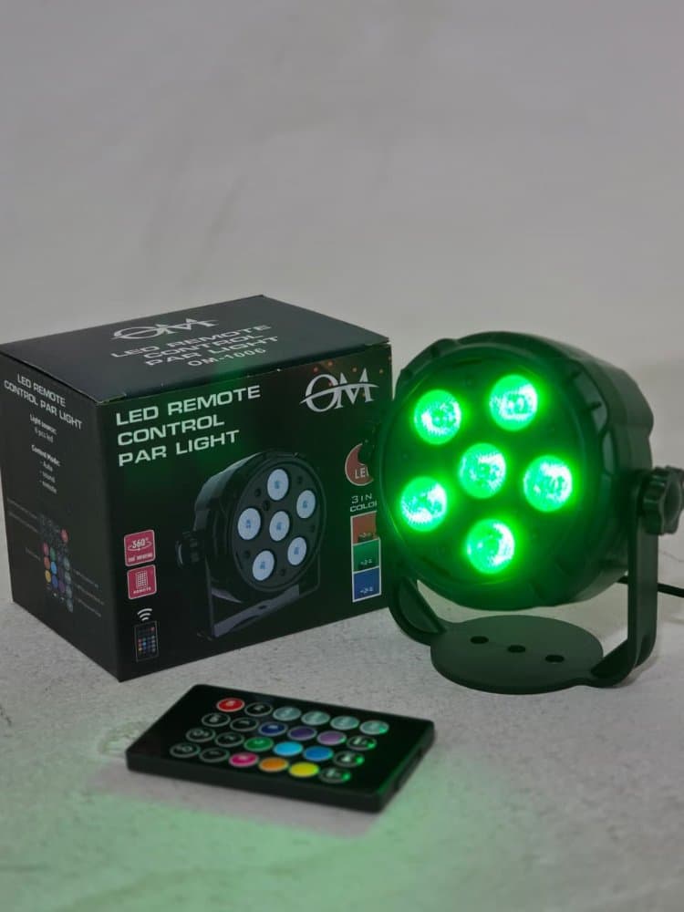 Mini Proton / Par LED 6 Luces con Control Remoto Código: OM-1006